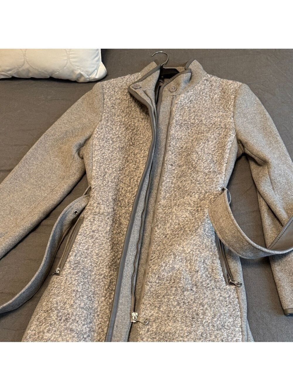 Vince Camuto Gray Trench Coat Belt - Picture 3 of 7